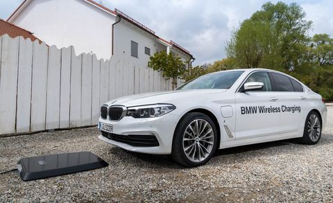 شارژ بیسیم فناوری بی ام و برای خودروهای پاک 1 بی سیم bmw